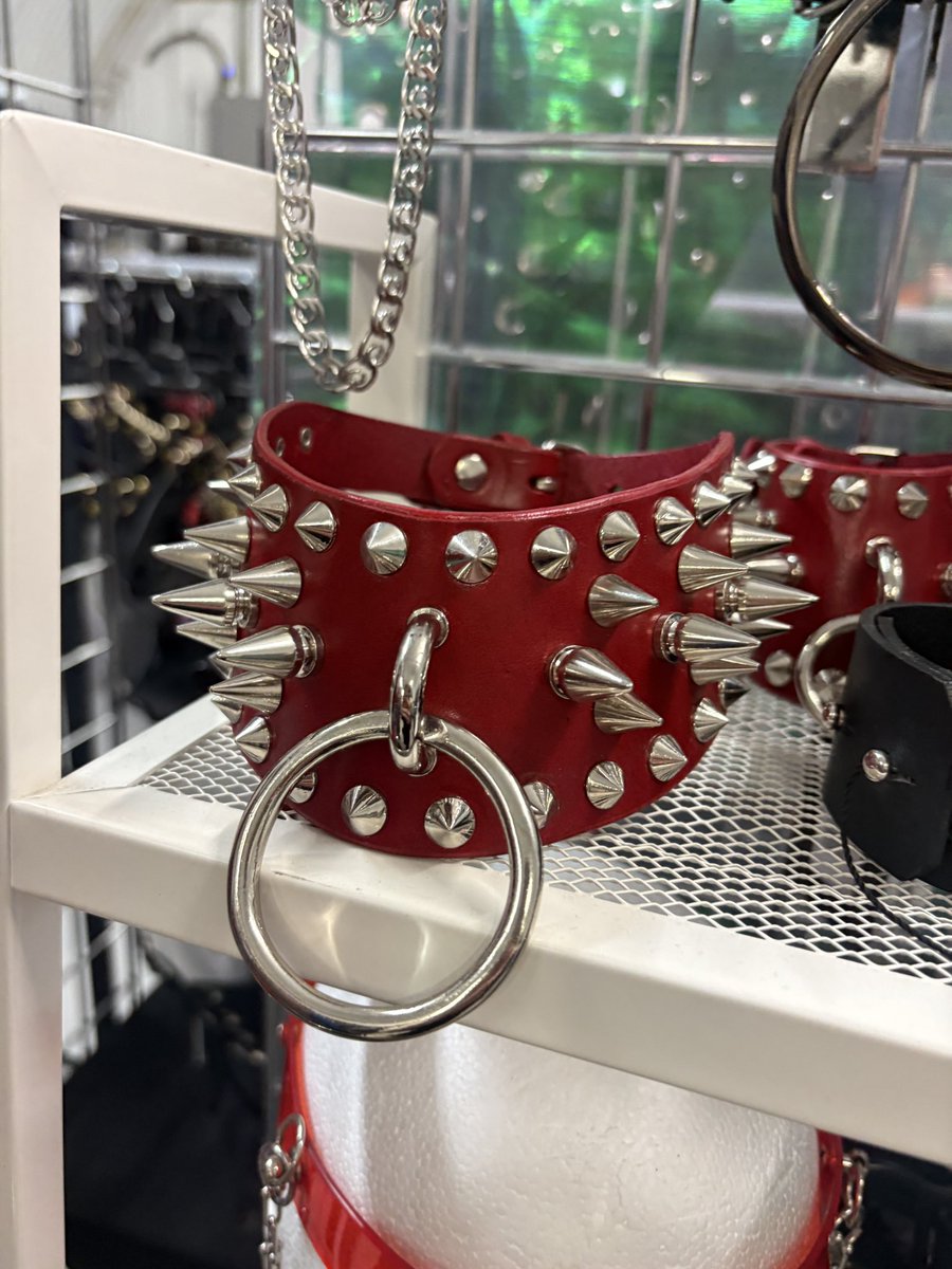CharmskoolShop's tweet photo. I think it’s safe to say that spikes are really having a moment 🙈 https://t.co/S2hRbXg1rm