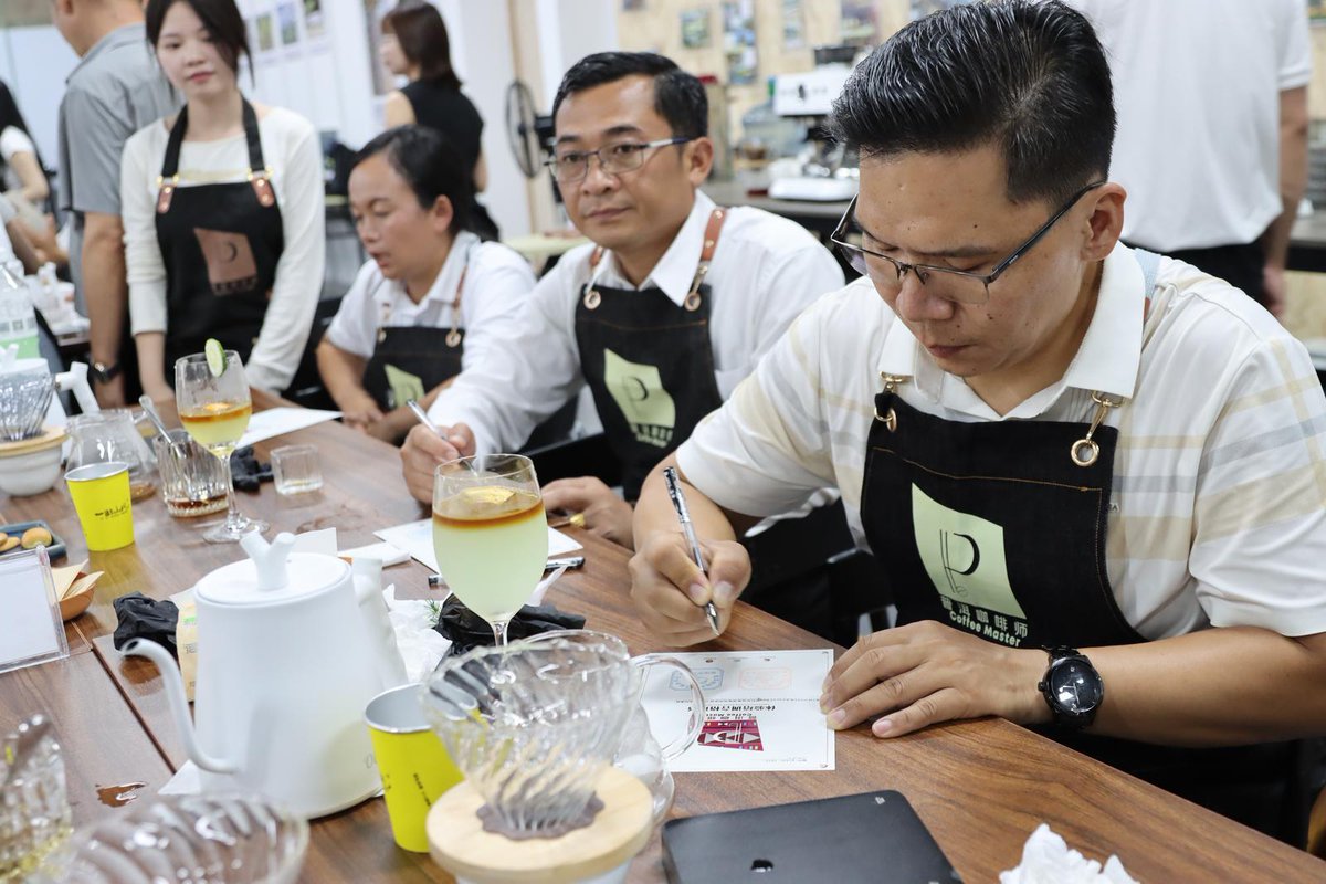 AmazingPuer's tweet photo. 60 Youths from China, Laos &amp; Vietnam Gather in Pu'er for a Journey of Friendship, Culture &amp; Cooperation https://t.co/anzlcTBxbx