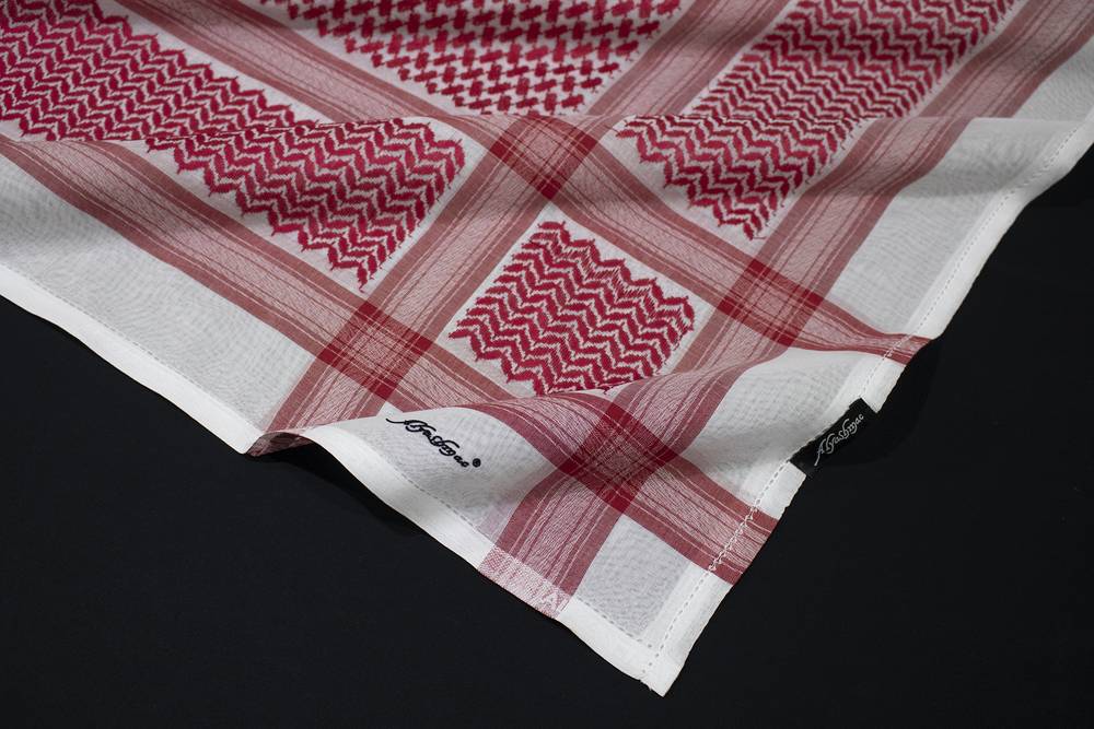 alyshmac's tweet photo. Y33 Limited edition
شماغ اليشمك ثقة وجودة
اطلبه الآن عبر متجرنا الالكتروني 🛒
https://t.co/ip3kCLd1Cp
#شماغ_اليشمك_فخامة https://t.co/G1L3Tqdw7U
