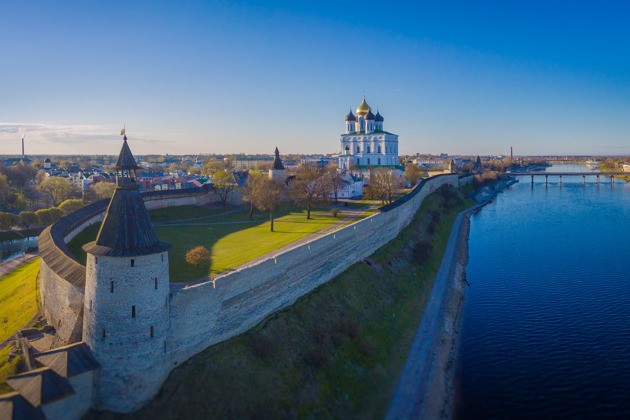 jojogyari's tweet photo. #Russia #Putin #ДоброеУтро #Zakharova #Mosca #StandWithPutin🇷🇺 #StandWhitRussia #СлаваРоссии #СВО #Россия #Москва #9июня https://t.co/FcG0DFxBAW