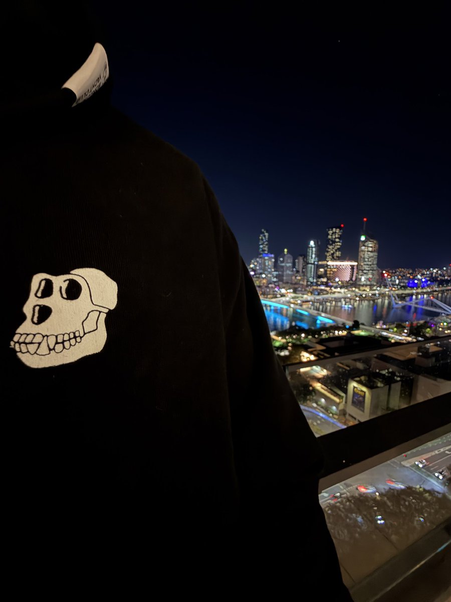 propawealth's tweet photo. Winter here in Australia, had to bring out the APE hoodie. https://t.co/qtoD9tKTUR