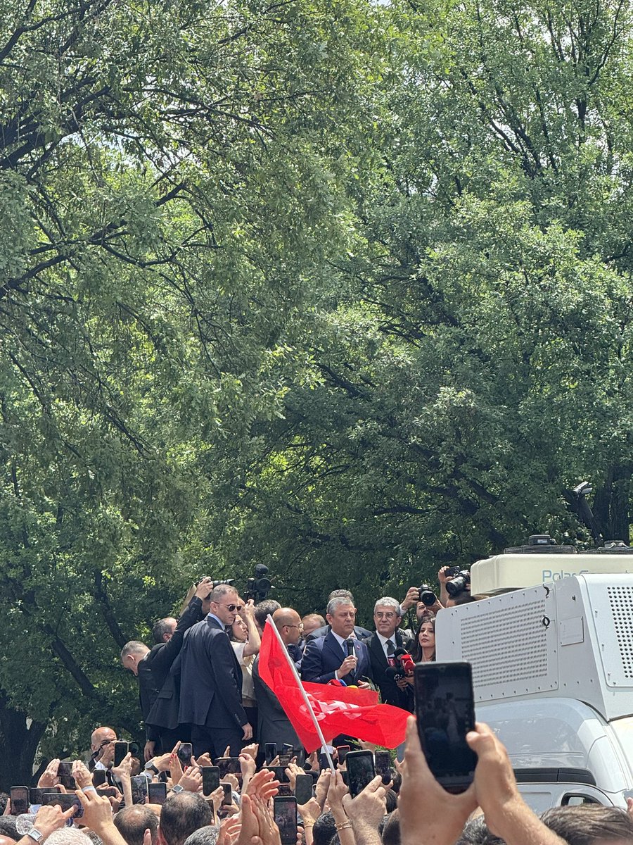 okanturkmen24's tweet photo. Türkiye seninle gurur duyuyor ❤️ 
@eczozgurozel https://t.co/emXCwtuHOi