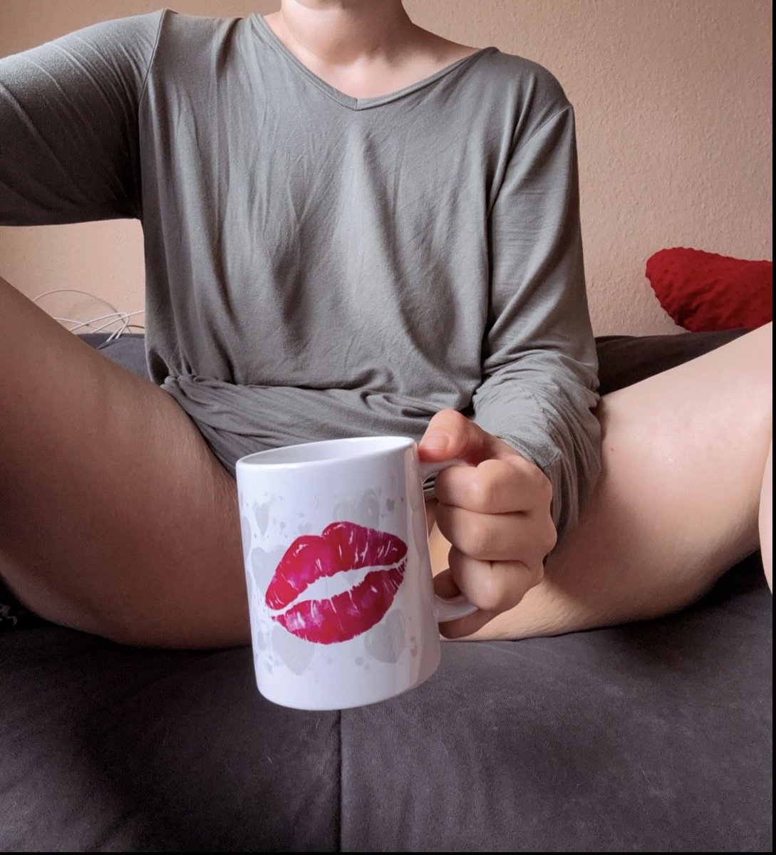 missPoca_x's tweet photo. 💋💋🫦☕️ #contentcreator #findom #viral https://t.co/IePYiOXU1E