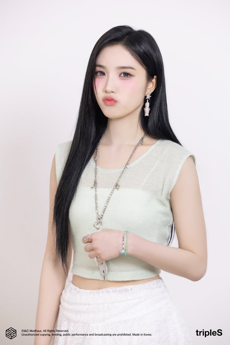 sullinface's tweet photo. 260609 공식 WAV 2기 디스코드 채널

tripleS <LOVE&amp;POP> pt.1 JACKET PHOTO BEHIND

#설린 #sullin #ソルリン #ซอลลิน #tripleS #트리플에스 https://t.co/lUBOYYSNnp