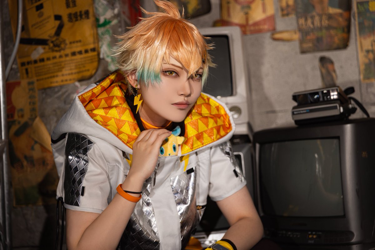 koruhamuRtTt's tweet photo. *cos 🌈🕒 🌩️🦒

.

優しく、強くならなくちゃ

.

photo.@mikaneat_p https://t.co/9LEYoCZPzB