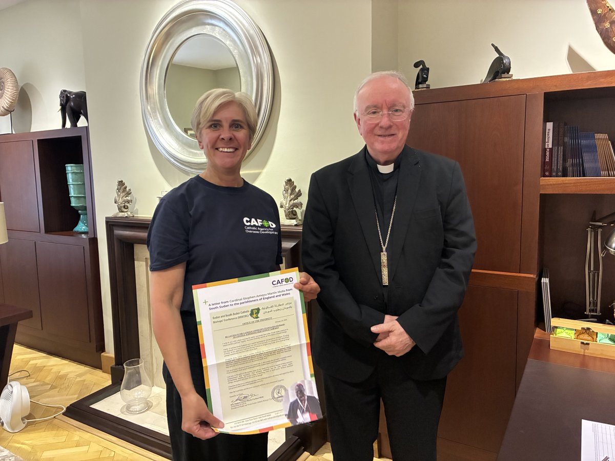CAFOD's tweet photo. Great to see Bishop Patrick McKinney and Bishop Philip Egan signing our petition for debt justice! ✍️ 

Parishes across England and Wales played a crucial role in our Jubilee campaign and we can't wait to see more signings. 

Find out more. ⤵️ 

https://t.co/eVwrIA4p1I https://t.co/cTsN18Cnyx