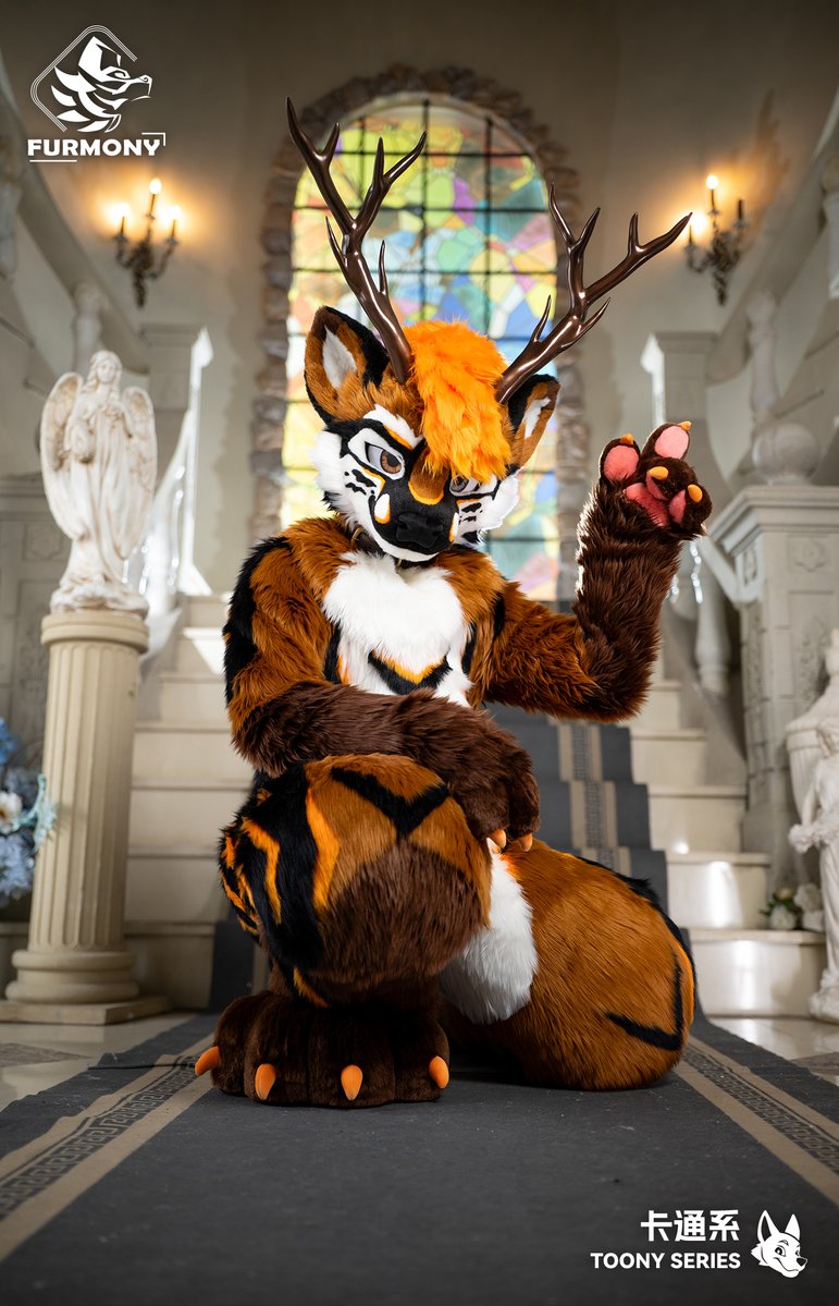 furmony's tweet photo. 「New Commission Finished」  
"Sparks are flying and Ember is here! Ready to light up the world! 🧡"
Thanks for the trust from @EmberDurr

#furmony #furry #fursuit #鸿萌造物 https://t.co/RrBbaX12su