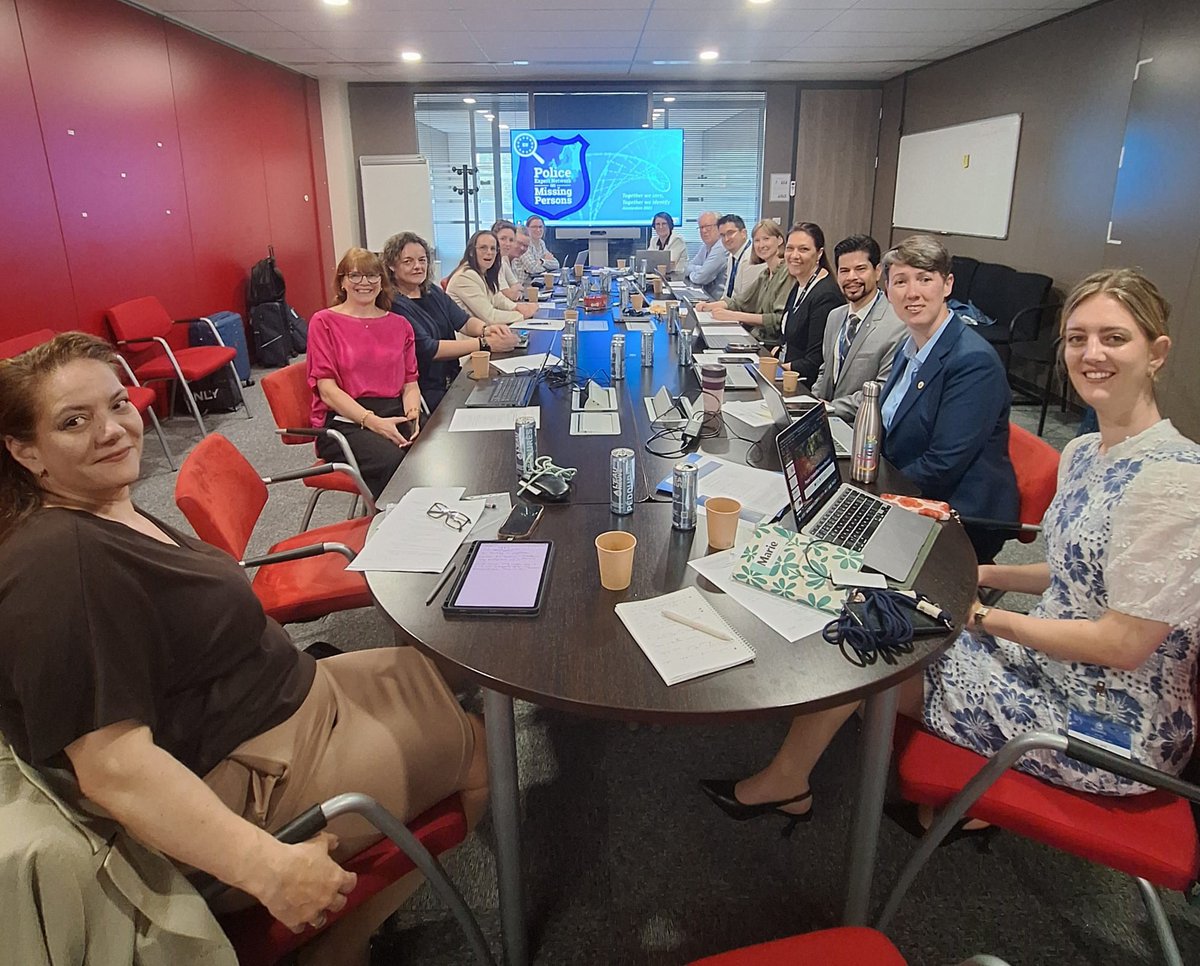cndes_oficial's tweet photo. 🗓️Como miembro del PEN-MP @cndes_oficial, referente #internacional en materia de #personasdesaparecidas, acude #Lyon a la reunión con el PEN-MP orientada al desarrollo tecnológico a nivel europeo 🇪🇺para un mejor conocimiento, colaboración e intercambio de experiencias🤝#CNDES https://t.co/nx0vDuaxop