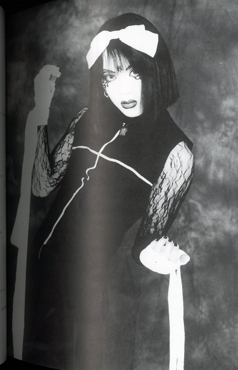 MDK_SBY_VISUAL's tweet photo. Raphael/Lamiel 1999年4月/雑誌 CLiCK FILE.1
通販掲載商品はコチラ。
https://t.co/HtMIIXiMQg
#V系 #ヴィジュアル系 #ビジュアル系 #V系って知ってる #Raphael #Lamiel https://t.co/AGSpckTP8W