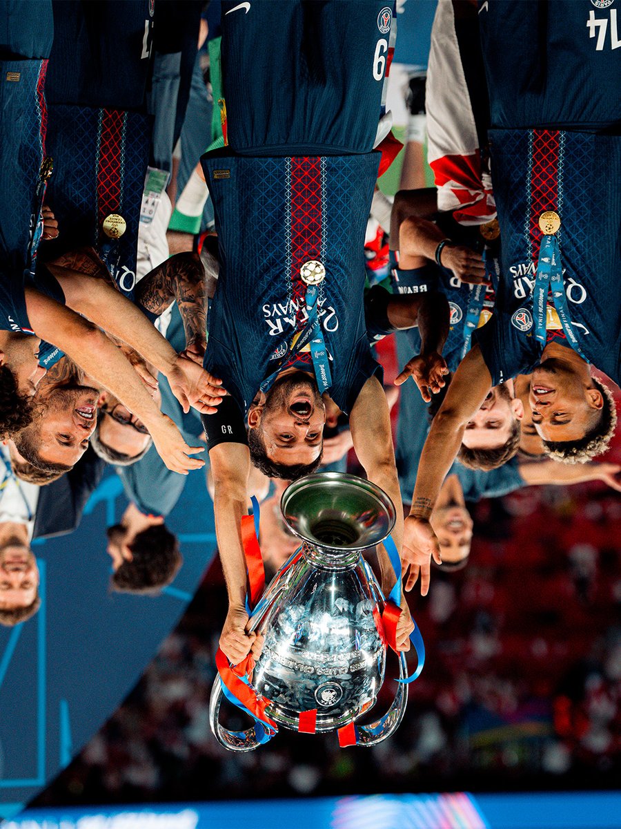 PSG_inside's tweet photo. 🙃 uʍop ǝpı̣sdꓵ https://t.co/nG0TLuo34Y