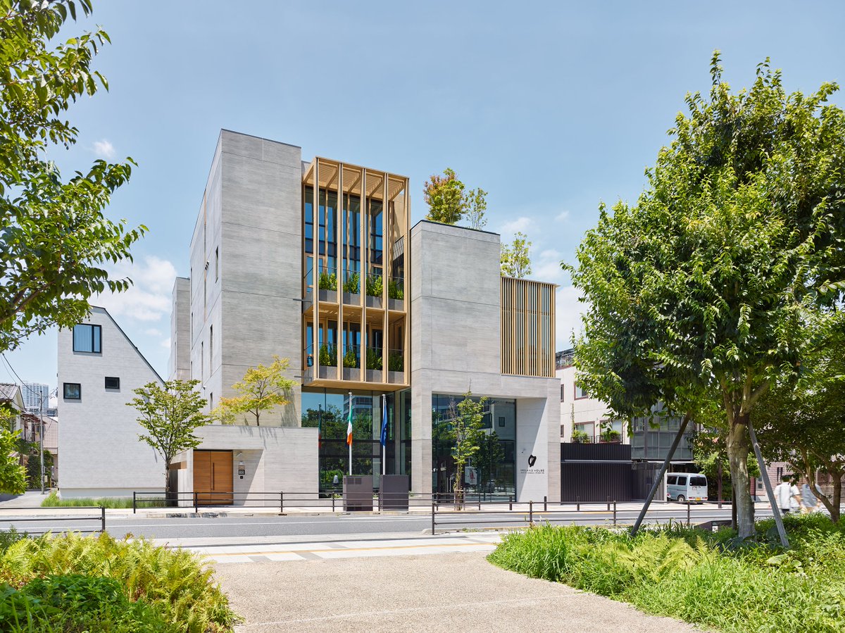 dfatirl's tweet photo. The Ireland House building in Tokyo has been shortlisted for a Royal Institute of the Architects of Ireland (RIAI) Award 2026. 🇮🇪🇯🇵

You can vote for Ireland House Tokyo at the link below until 15th June👇 
 
https://t.co/Tp7zZQpRtZ https://t.co/ICUBZFwTGt