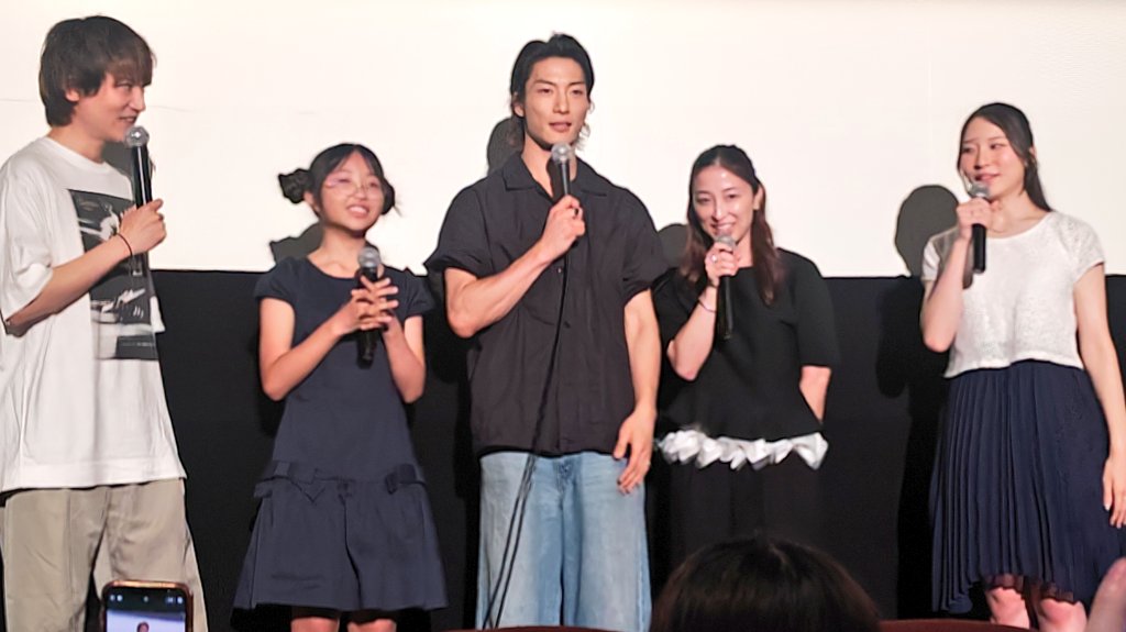 harsh20191's tweet photo. 昨日は
#ぼったくり家族 を観に
池袋HUMAXへ

舞台挨拶トークイベントもあり
入場時には限定チケットケースも
もらっちゃえました

キャスト陣の小気味よいやりとりと
美咲ちゃんのしっかり度
せんせいのほんわかさ
を楽しむ映画でございました〜

また観にいかないと… https://t.co/yJXHZPp5T9