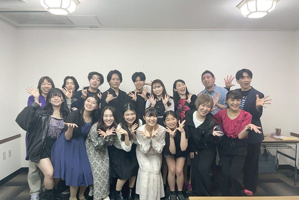 rinrinrisako's tweet photo. 《ミュージカルスイーツDX in歌舞伎町》出演させていただきます🎤✨

日時🍰　2026年8月1日18時開演（17時半開場）
場所🍰　歌舞伎町劇場
チケット🍰　8000円

是非お越し下さい🙇‍♀️

チケットは下のQRコードか直接ご連絡頂けると嬉しいです♪♪
(QRコードからの方は私の名前を入れて頂きたいです) https://t.co/7l5iqho3lZ