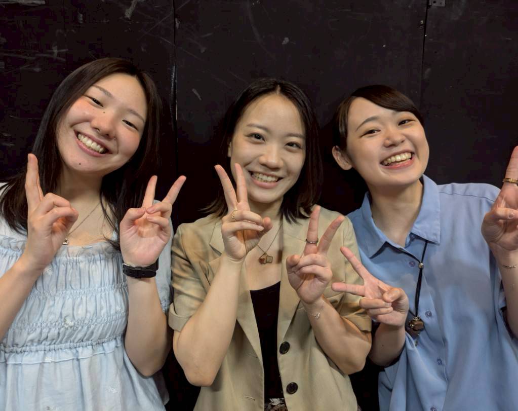 gekidansubaru's tweet photo. #昴ロミジュリ2026
ブログを更新しました💌

劇団昴 ザ・サード・ステージ 第40回公演
『ロミオとジュリエット』

【男女逆転ならどうするっ？】

今回の座組では、お姉ちゃん的立ち位置の3人！
どんなことが書いてあるのかな...？👀
https://t.co/nTqjZawtFa https://t.co/EuDCLxuBvY