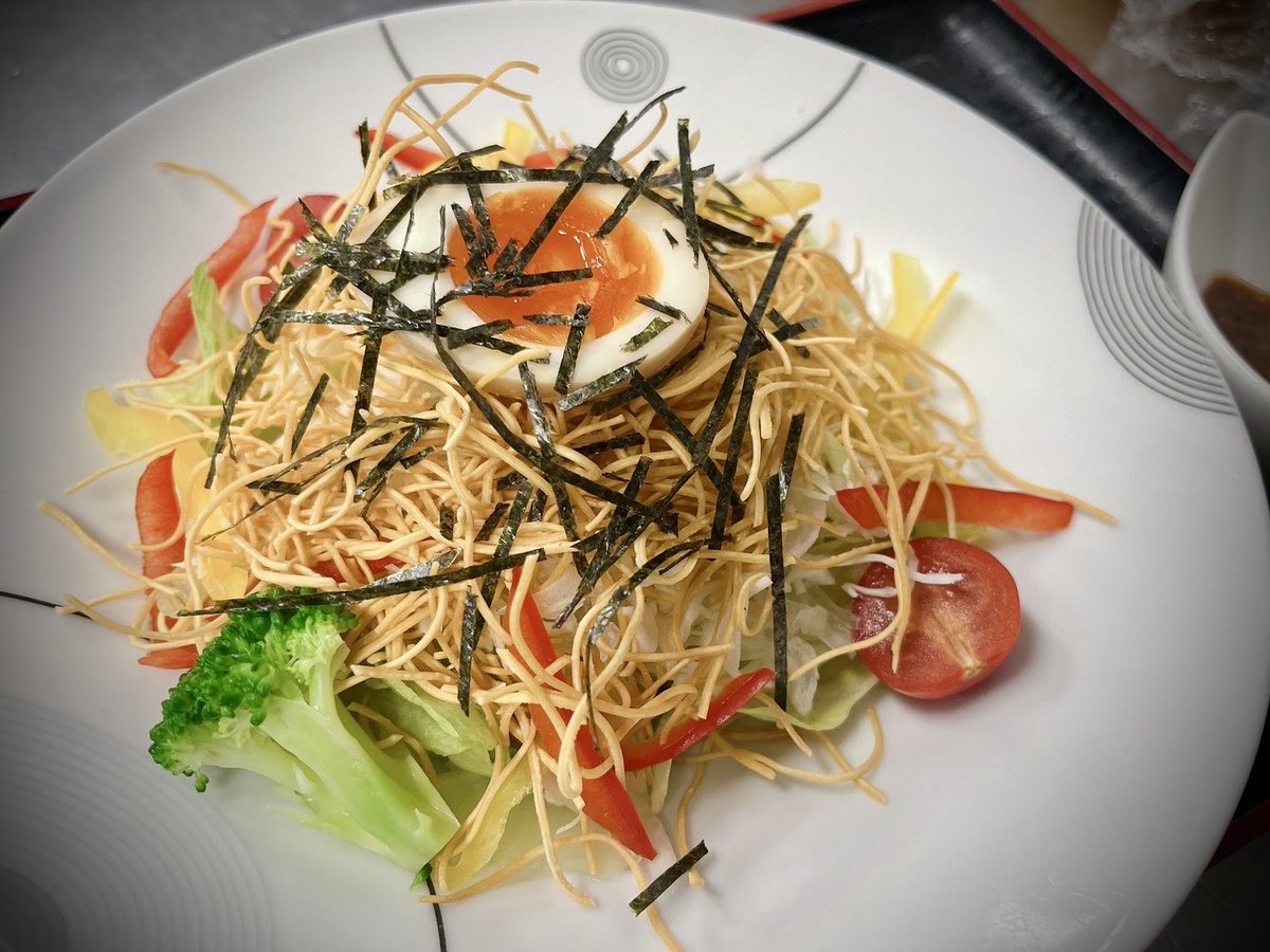 spaalps's tweet photo. アルプス食堂
涼しげなメニューをご紹介

『若鶏の梅味噌焼き』
『パリパリラーメンサラダ』

…おいしそ

#スパアルプス #サウナ #プス活
#サ飯 #サウナ飯 #アルプス食堂
#味付け玉子は自家製
#板さん味玉も作るんだ https://t.co/wTpontofxh