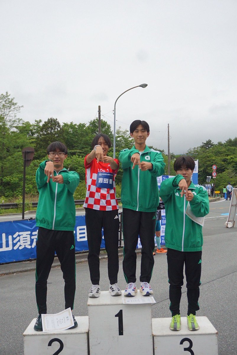 ekiden_asia's tweet photo. 【大会結果のお知らせ】

6/7(日)に行われた、第4回富士山須走五合目競走の結果です。

11.8kmを登って下る、計23.6kmの過酷なコースでのレースでしたが、怪我することなく全員が完走し、上位3名が表彰台に立つことができました。

ご声援ありがとうございました！ https://t.co/9OtsE7Si1l