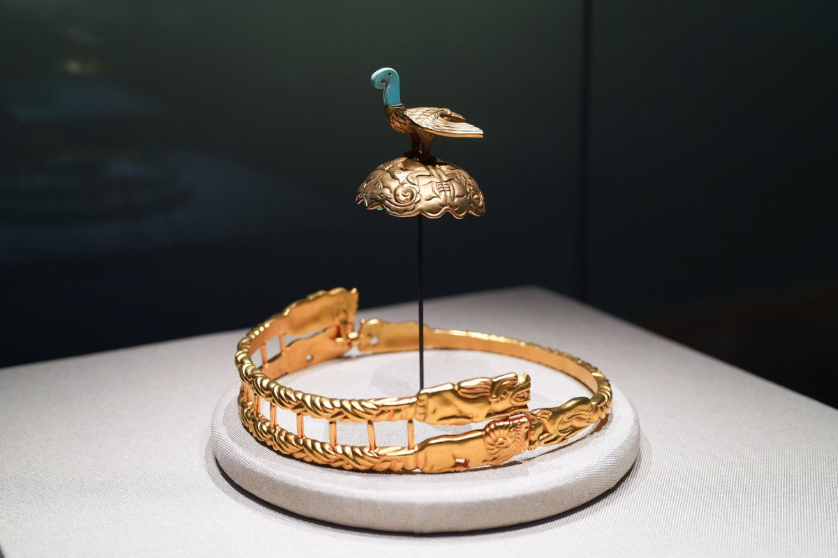 OrdosChina's tweet photo. 🥳Take a closer look at these bronze artifacts from Ordos. 

Crafted around 3,500 years ago, they reflect the creativity and spirit of the ancient grassland bronze cultures that once flourished across the Eurasian continent. https://t.co/hrdqrSokCM