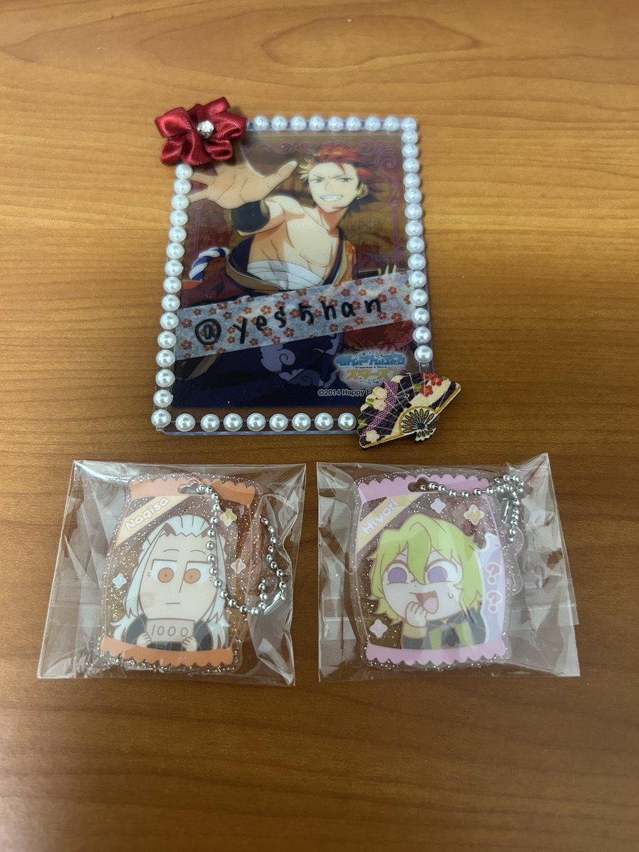 yes5han's tweet photo. 【譲渡】あんスタ！！ ぶくスタ！！ アクリルキャンディチャーム

˚*.꒰ 譲 ꒱.*˚ 凪砂/日和
˚*.꒰ 求 ꒱.*˚ 800円+送料

日和のお譲りは2点纏めてのみ。
初回リットリンクご一読ください。
郵送でのお取引です。
検索からもお声かけお待ちしております❁⃘*.ﾟ https://t.co/yqc0yLJrru