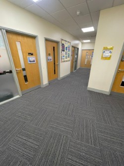 ParagonCarpets's tweet photo. At Bedfordshire College, Vital carpet tiles in Nickel upgraded classrooms and corridors, offering strength and a modern, hard-wearing finish in high-traffic areas. 

Request a sample: https://t.co/Bn7G6ROQsj https://t.co/afTR51cig3