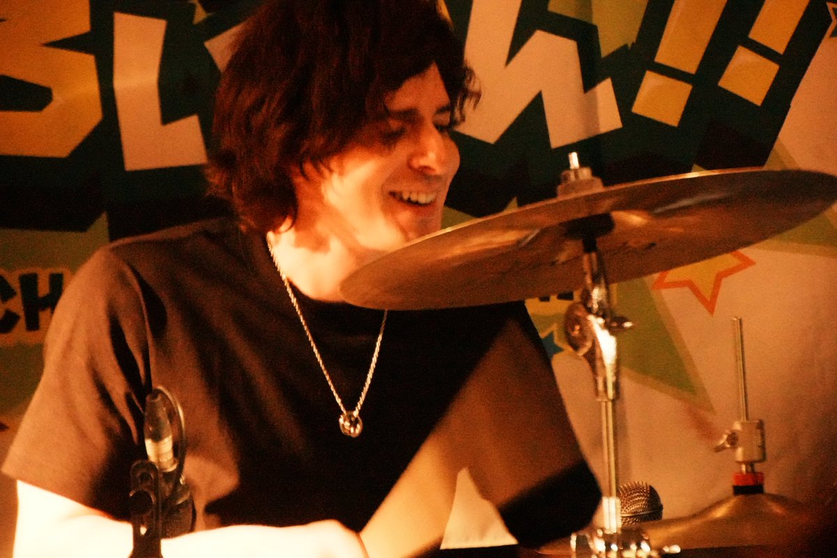 THEUNLEASHED072's tweet photo. 遅れまして5/17 滋賀B-FLAT
野中さんが撮ってくれた写真です！

@SKaduo https://t.co/7R2DXGgRrI