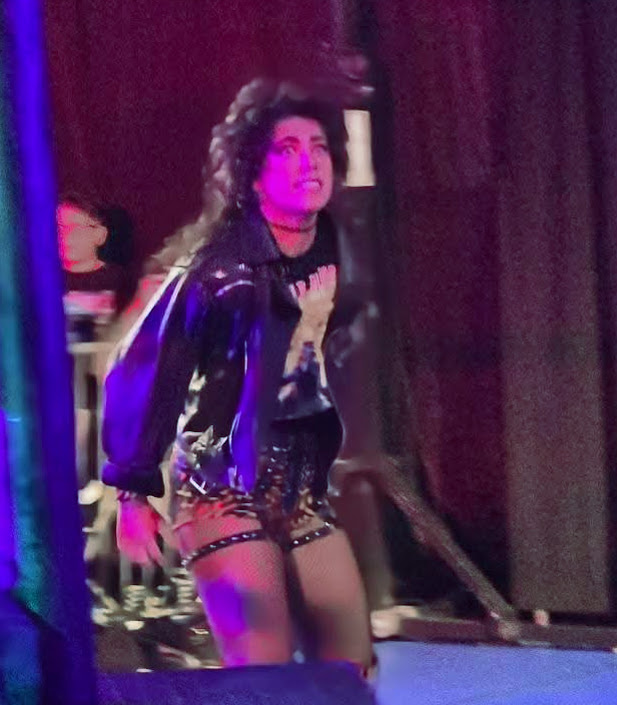 CarlosStoneking's tweet photo. @LizzyRain_wwe has zero Fear of the Dark #NXTDavenport #WWE #WWENXT #MakeitRain https://t.co/ryo7ctWkbB