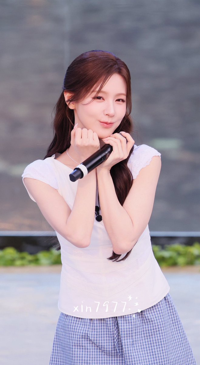 coco_ring_cat's tweet photo. 260609
🐰✨🩵🤍🩵

#아이들 #idle #미연 #MIYEON #薇娟 https://t.co/P9pYaskO6K