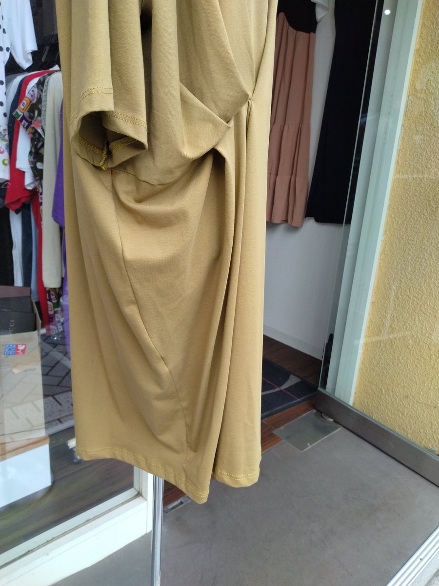 parcelmayumi's tweet photo. made in italy🇮🇹
凝ったシルエットが嬉しい1枚
ストレッチ素材で大活躍
#イタリアワンピース👗 #インポートワンピース #イタリアストレッチ素材 #凝ったシルエット #インポートセレクトショップパーセル https://t.co/WyCZ5SA5Da
