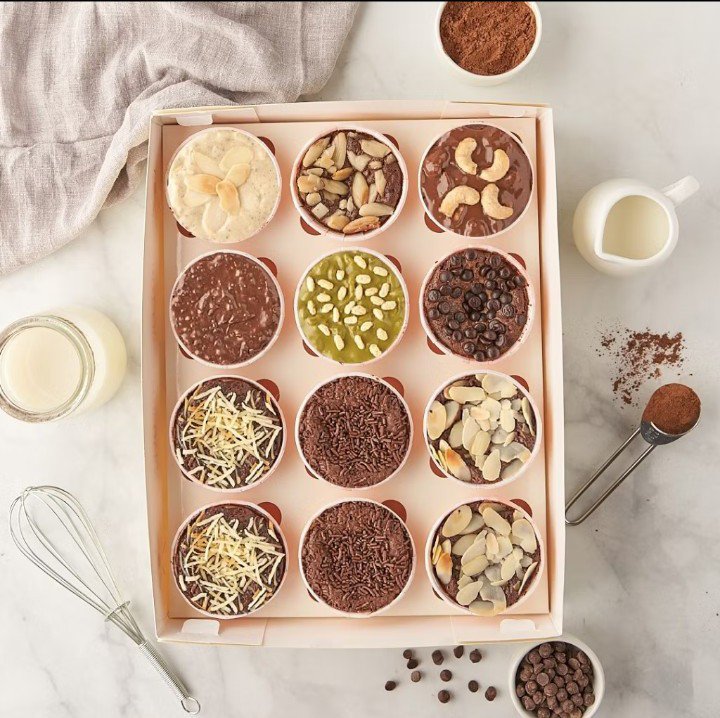 ohluckynih's tweet photo. Cemilan fav kalau lagi craving yang manis-manis, brownies cup💖 Tingkat kematangan bisa pilih sendiri, pilihan topping banyak dan bisa mix! Cocok buat suguhan kalau ada tamu atau acara keluarga. Gak repot harus potong-potong lagi hihi. 

Tersedia di grab, gojek dan shopee! https://t.co/OepMynQhIe