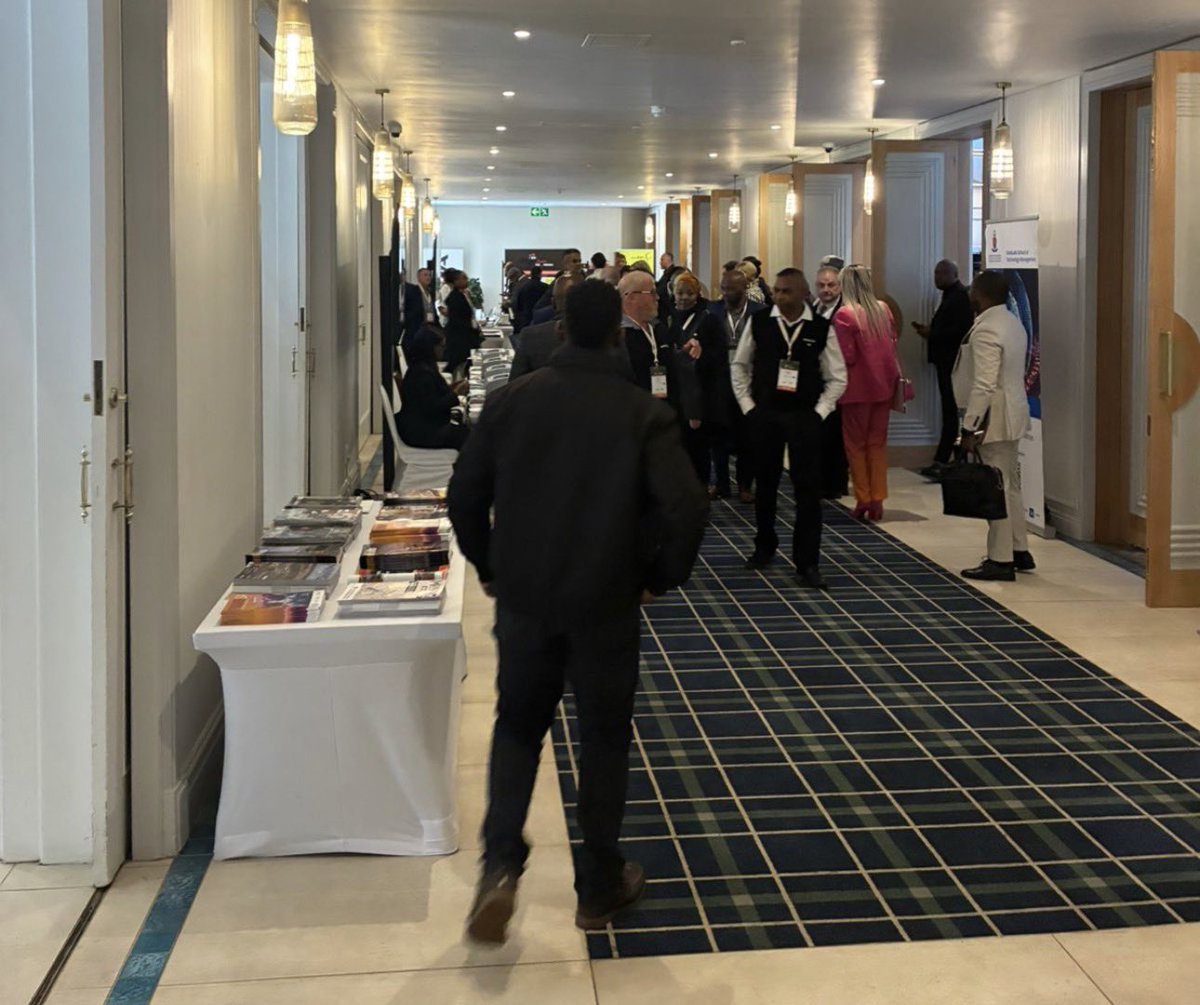 LexGoldLtd's tweet photo. Great to see the buzz in @JuniorIndaba today! 

Fantastic atmosphere and even better to see our CEO, Bernard, there flying the #LEX flag and engaging with so many people.

We look forward to engaging with investors, industry peers and stakeholders at the event.

#JuniorIndaba ⚒️ https://t.co/DnbMqmmp3o