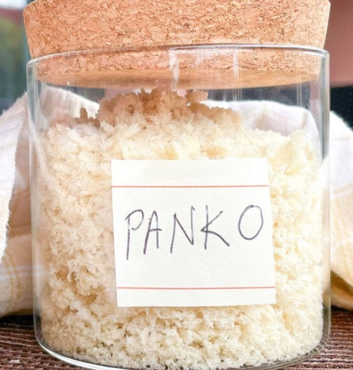 etegroupmmc's tweet photo. Panko nədir?
Panko – xüsusi texnologiya ilə bişirilən yapon un məmulatıdır. “Panko” (パン粉) sözü portuqal dilindən “pao” – “çörək” və yapon dilindən götürülmüş “ko” – “qırıntı” sözlərinin birləşməsidir.
#panko #MadeİnAzerbaijan #millibrend #etegroupmmc #Azərbaycanməhsulu https://t.co/FFQCuCQh7h