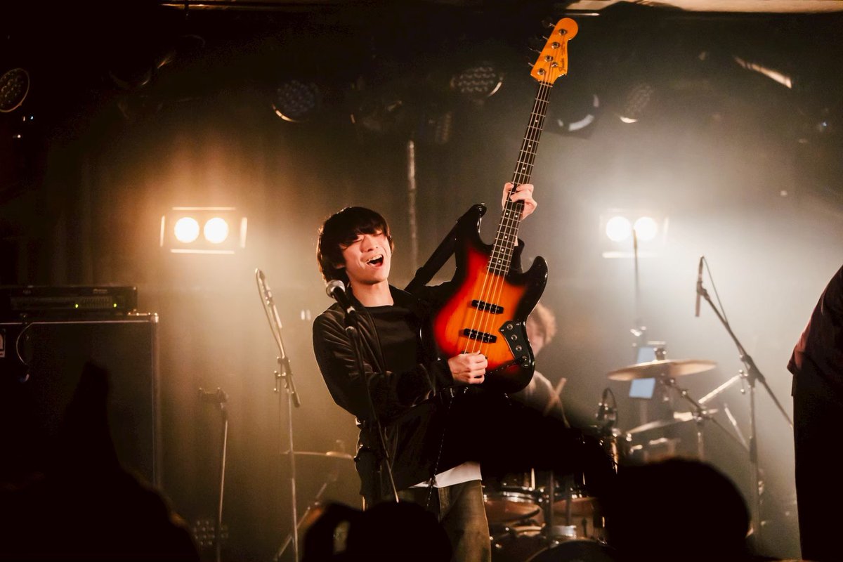 NEPPA_Official's tweet photo. 本日6/9は…

／
ロックの日🤘🏻 
＼

あなたと一緒に、
この先の景色を見に行きたい。

NEPPAは、いつだって心が熱くなる音楽を
これからも全力で鳴らし続けます。

今後ともNEPPAをよろしくお願いします！ https://t.co/bZbLQwyeLO