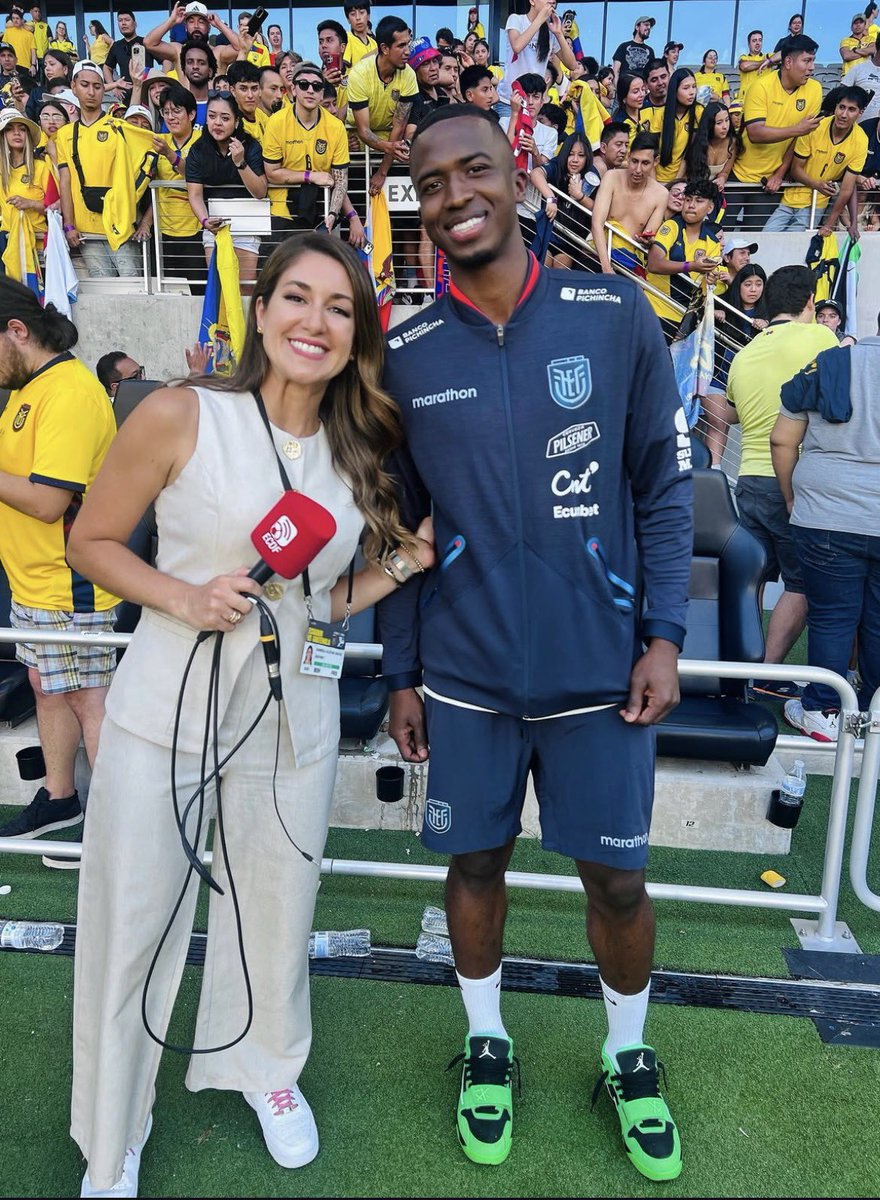 MegaPSG_'s tweet photo. Pachito, superstar équatorienne ⭐️⭐️🇪🇨 https://t.co/Pd6NbED2T6