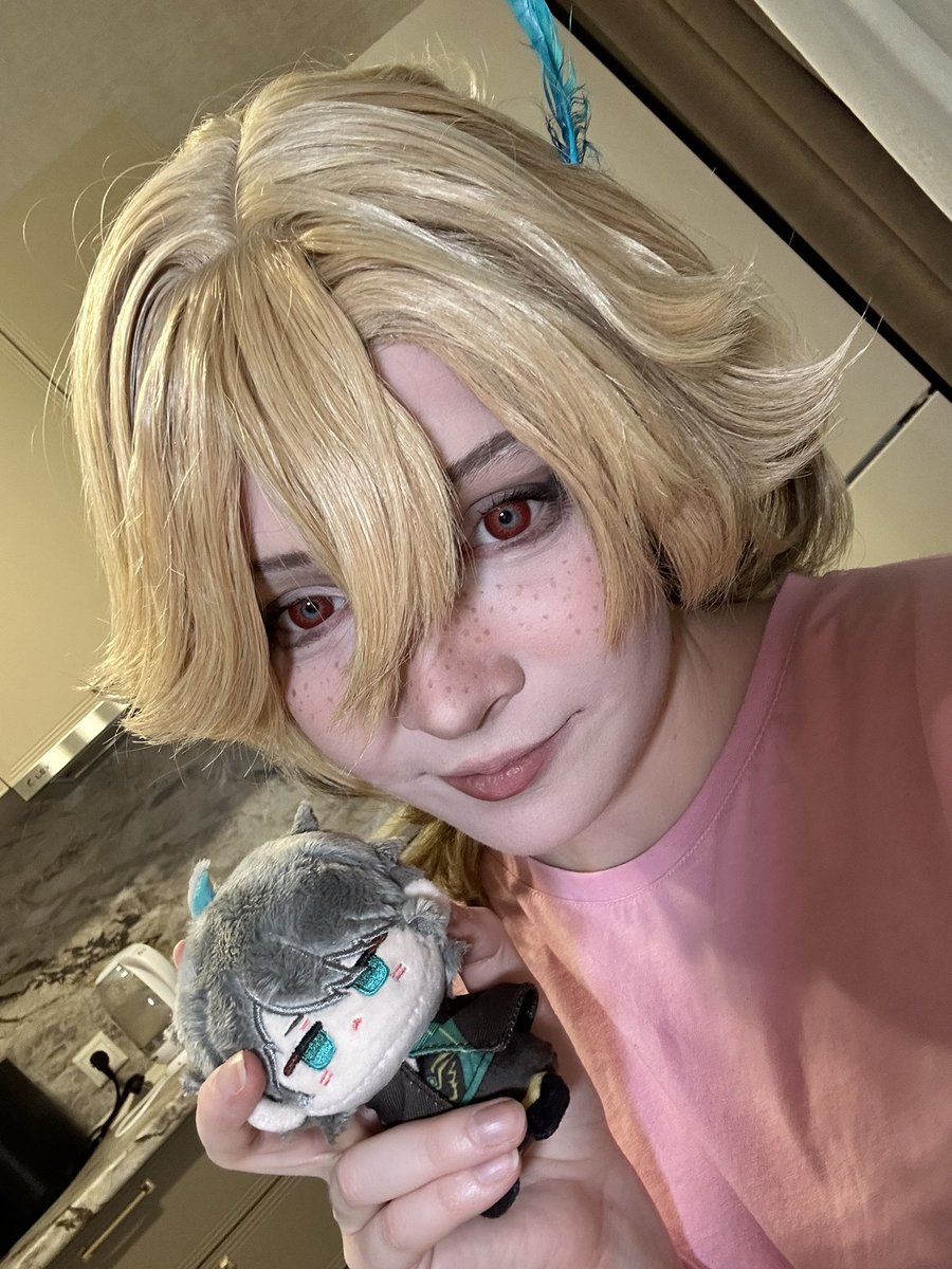 iiwchee's tweet photo. haven’t done kaveh in ages, was testing new makeup techniques yesterday 👀 https://t.co/GBJwKNTwJa