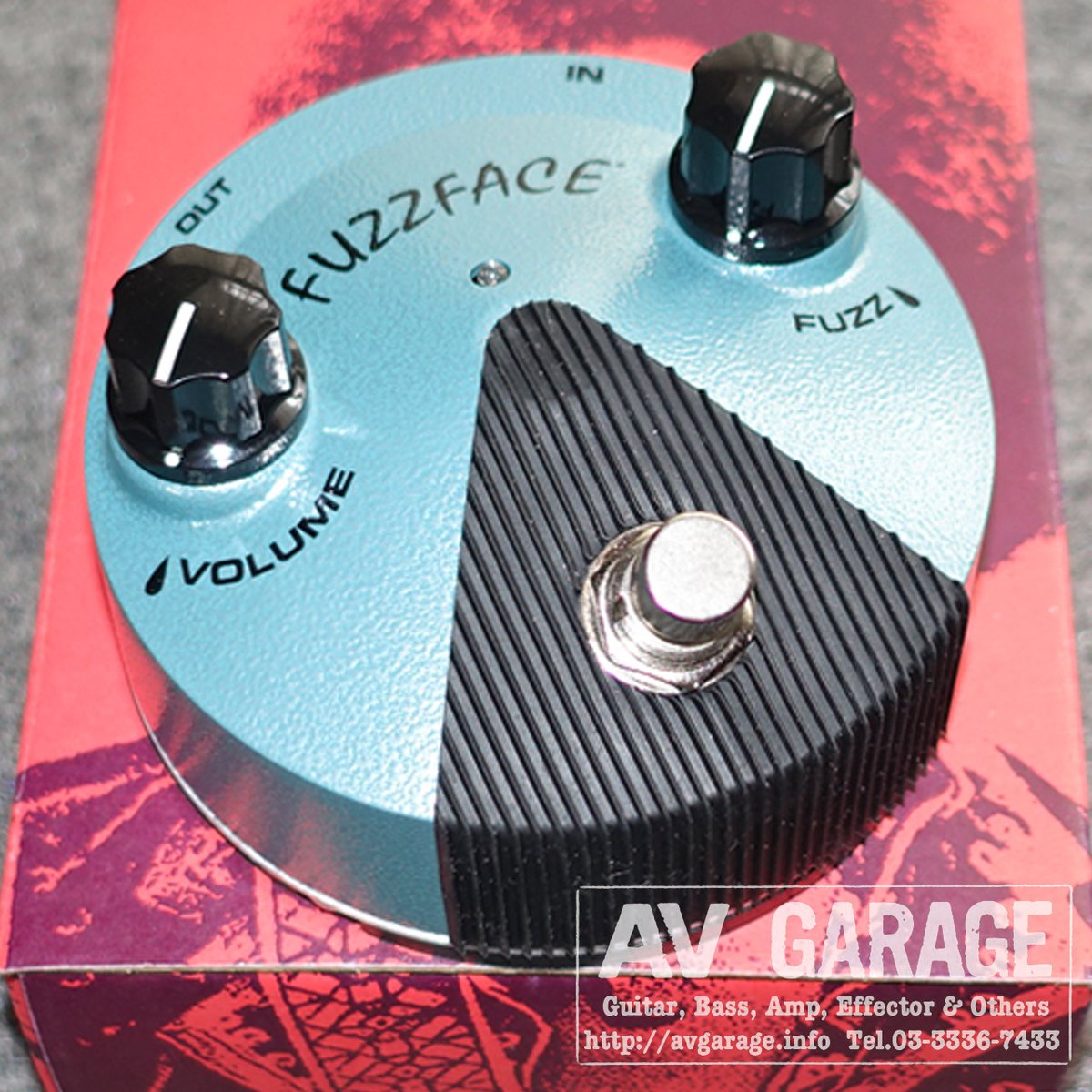 AVGARAGE's tweet photo. 【中古速報】JHF1 Fuzz Faceと同じ回路を使用したFuzz FaceのMINI版、ACアダプターも使用可能となり太くてスムースなサウンド

美品♪　Jim Dunlop FFM3 Jimi Hendrix Fuzz Face Mini 　¥19,800

https://t.co/gD1UFuixyM
　　（詳細・在庫はリンク先にて）

#エフェクター買取　#高価買取  #高円寺 https://t.co/nsj8DUtvze