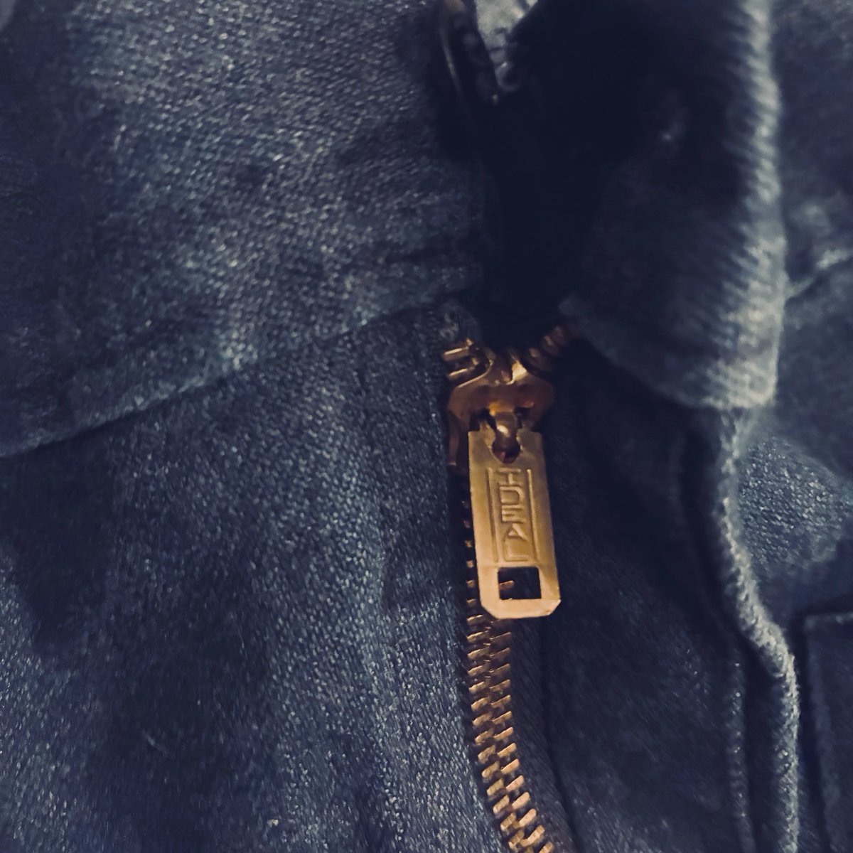 prtk1110's tweet photo. だいぶ前から気になってたアイテム、売れてないなら買うしかないな！でGET

- US Navyハーフパンツ 80s IDEALジップ 

高くはないが激安でもないないなので迷ってたけど。数週間に渡って誰も買わないならもう運命だな〜⚓️ https://t.co/hIZmqICF2p