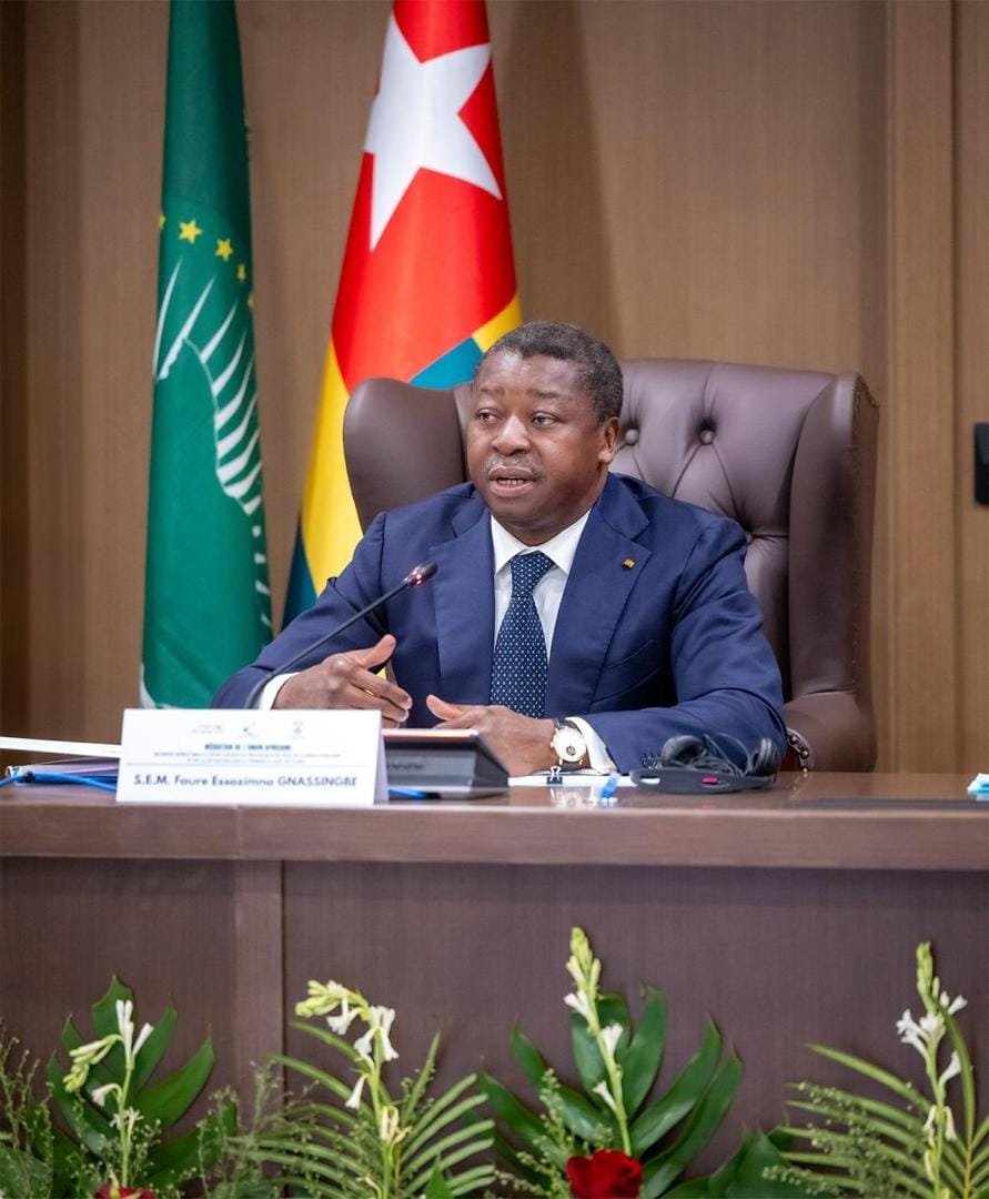 AtchonPatrick's tweet photo. La centralité de la #médiation africaine prend racine à #Lomé. Sous la conduite du Président du Conseil SEM Faure Gnassingbé, le #Togo œuvre pour des solutions africaines, portées par la solidarité. #Afrique

#Tgtwittos https://t.co/8j8545MBMk