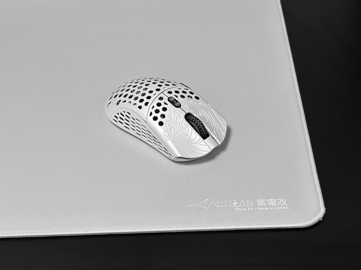 Loslic3's tweet photo. new mouse https://t.co/Bnrj4MCCpr