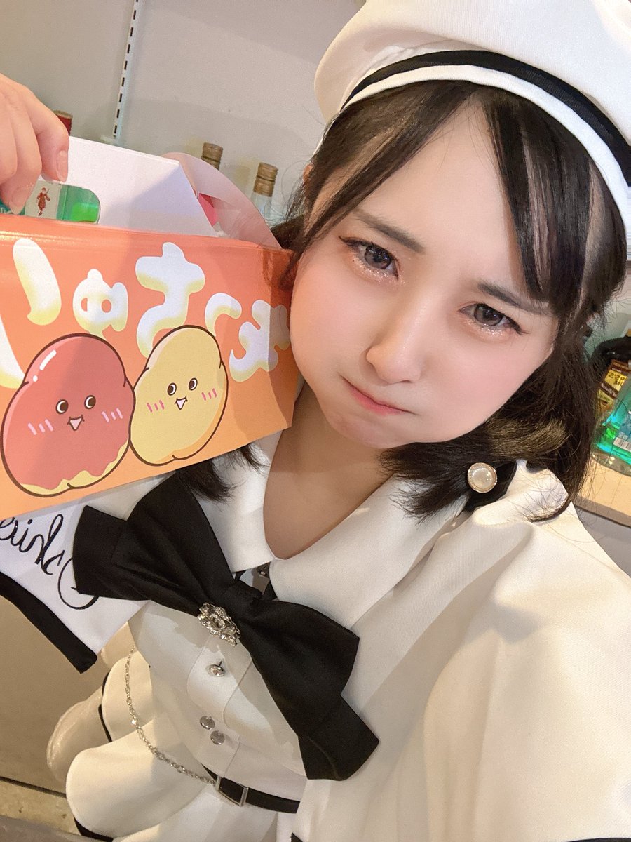 nanase_oshiose's tweet photo. なんか似てるって言われたんですけど似てますか？ https://t.co/6KKqochaf1