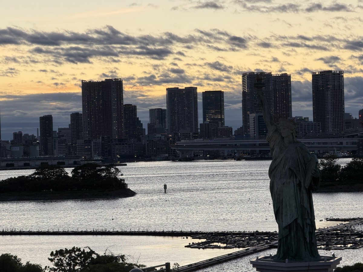ichirobear's tweet photo. 6月9日(火)

こんばんは🌆

バックルーム東京オープン🗼

皆様のお越しをお待ちしております🧡 https://t.co/zsMlegMNJw