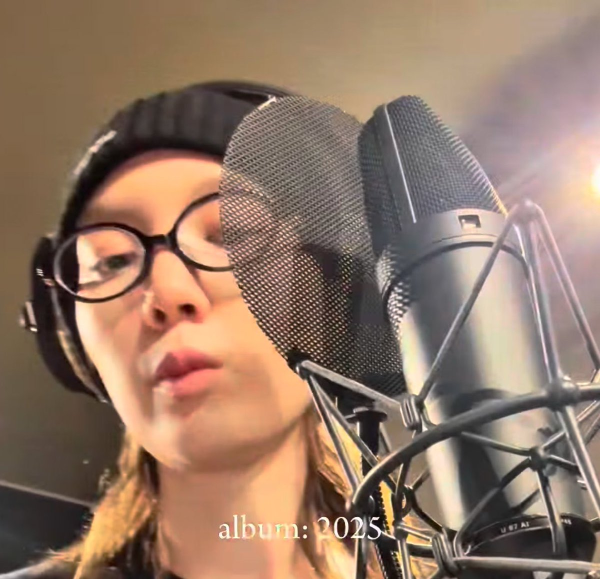findmetothetoon's tweet photo. คอมโบน้องออมห้องอัด + แว่น ตลอดไป 🥺❤️‍🩹 https://t.co/ahQjV6XDKs