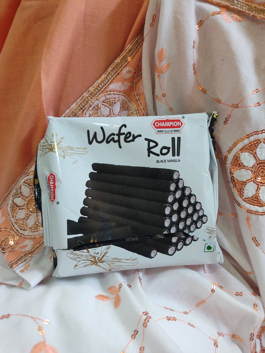 _anonymuse__'s tweet photo. This wafer roll makes me so nostalgic. Bachpan ki choco sticks yaad aajati hai. https://t.co/bfM5RDsVT0