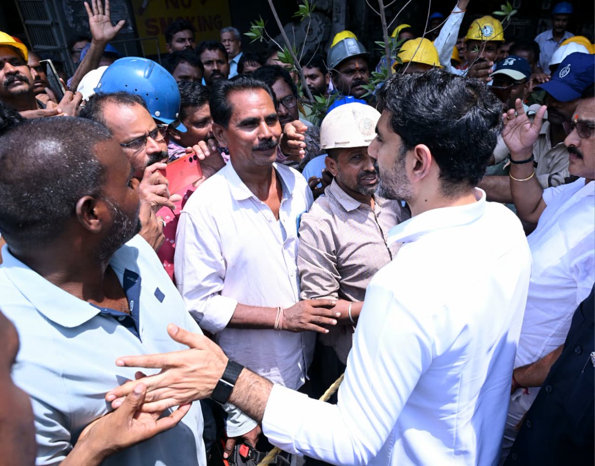 naralokesh's tweet photo. https://t.co/33P4glM7Qi