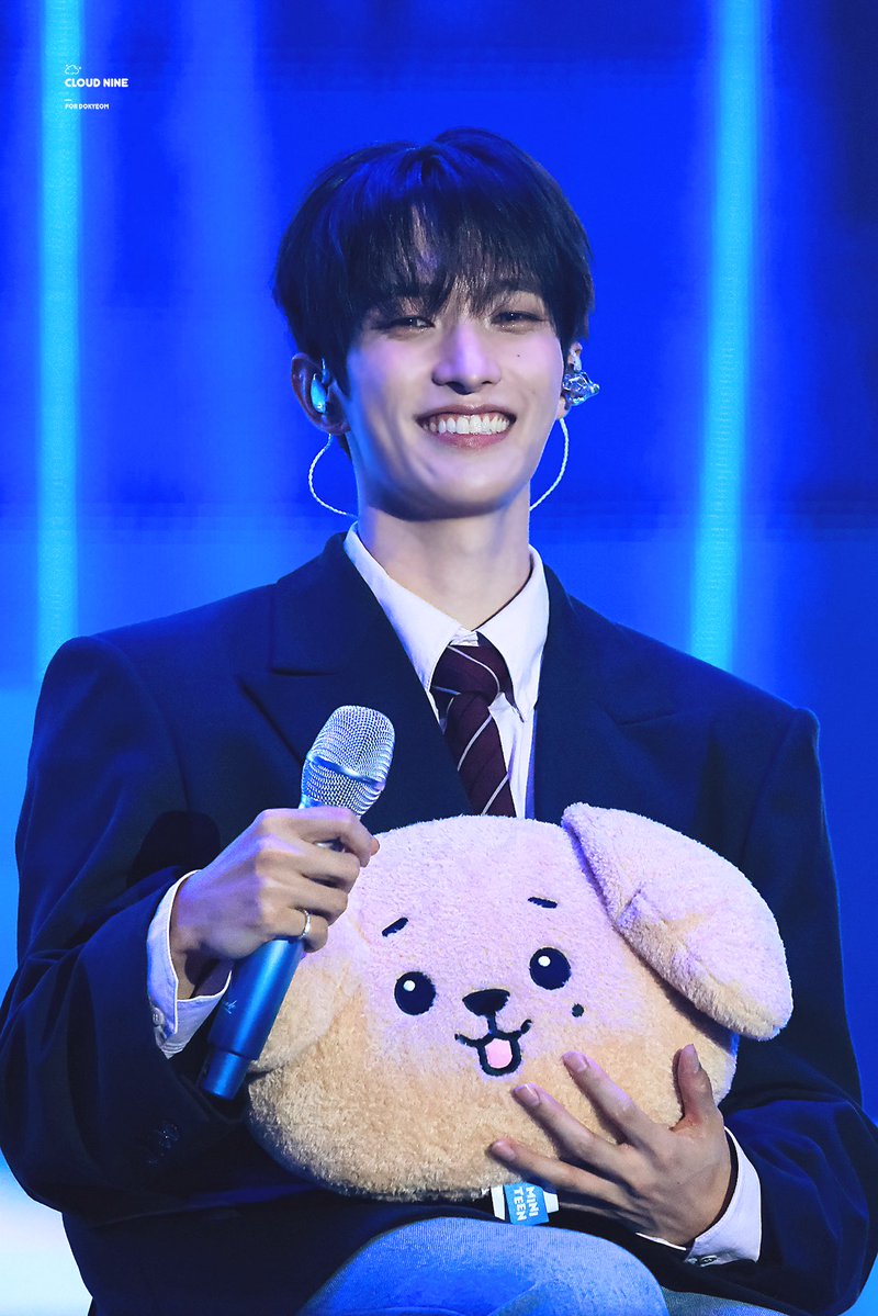 cloudninedk's tweet photo. 260531 DxS [소야곡] ON STAGE - DAEGU

#세븐틴 #SEVENTEEN #도겸 #DK #DOKYEOM #이석민 #도아해 https://t.co/4YE6S83wof