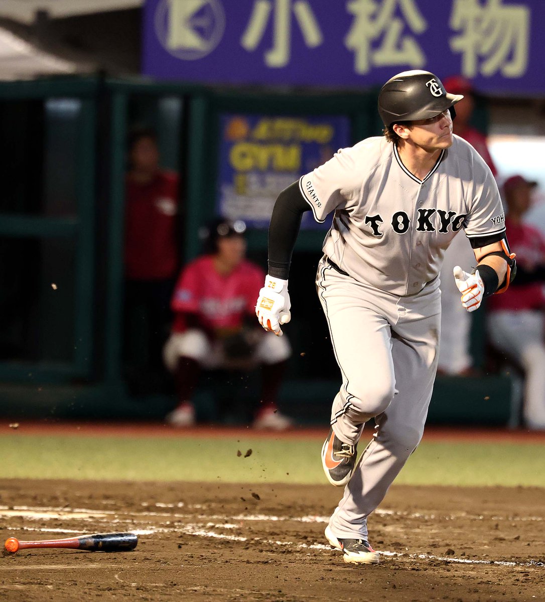 TokyoGiants's tweet photo. 【七回表】巨人 6-0 楽天

#ダルベック 選手が無死から右中間へのツーベースヒットで出塁！ https://t.co/OBD9QvfMbj
