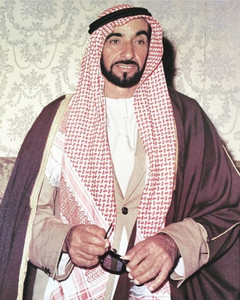 4MBZlove's tweet photo. تموت الرجال وتنمدح في مقابرها
وتعيش الرخوم وتنشتم وهي حيه 

#زايد_بن_سلطان_آل_نهيان https://t.co/rpse3gvVqe