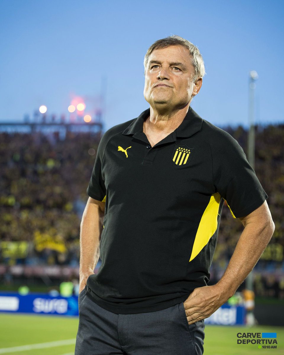 MartinCharquero's tweet photo. “Me parecen bien los insultos, los merecíamos. Es normal, hay que ponerse en el lugar del hincha. Esto es pasional, es entendible”

Diego Aguirre en #Minuto1

▶️ https://t.co/HNCNlOopmN https://t.co/E8m3ysOglU