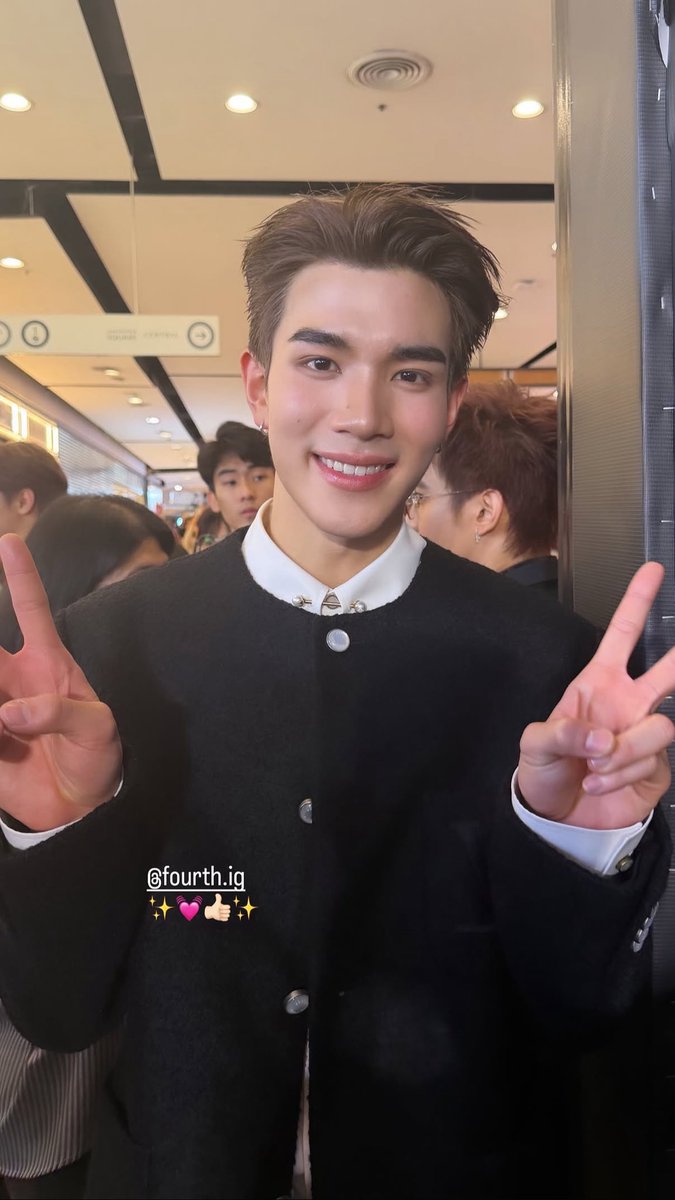offgun_family's tweet photo. น้องกันกับโฟ้ดโฟ้ด ✌🏻😁✌🏻 @AtthaphanP

📸 IGs : gun_atthaphan  

#กันอรรถพันธ์ #GunAtthaphan https://t.co/2ZUPZyUrvE