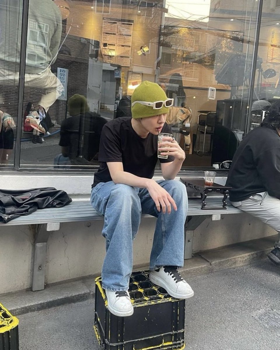 mrleokn's tweet photo. ⬅️最近過去画擦りすぎてるってみんな思ってると思うんですけど今私の中でjadedstillブームで見返しては泣いてを繰り返してる 昔のリオくん好きな男すぎて まだ騒ぐ 全然 https://t.co/drs2RTaEoD