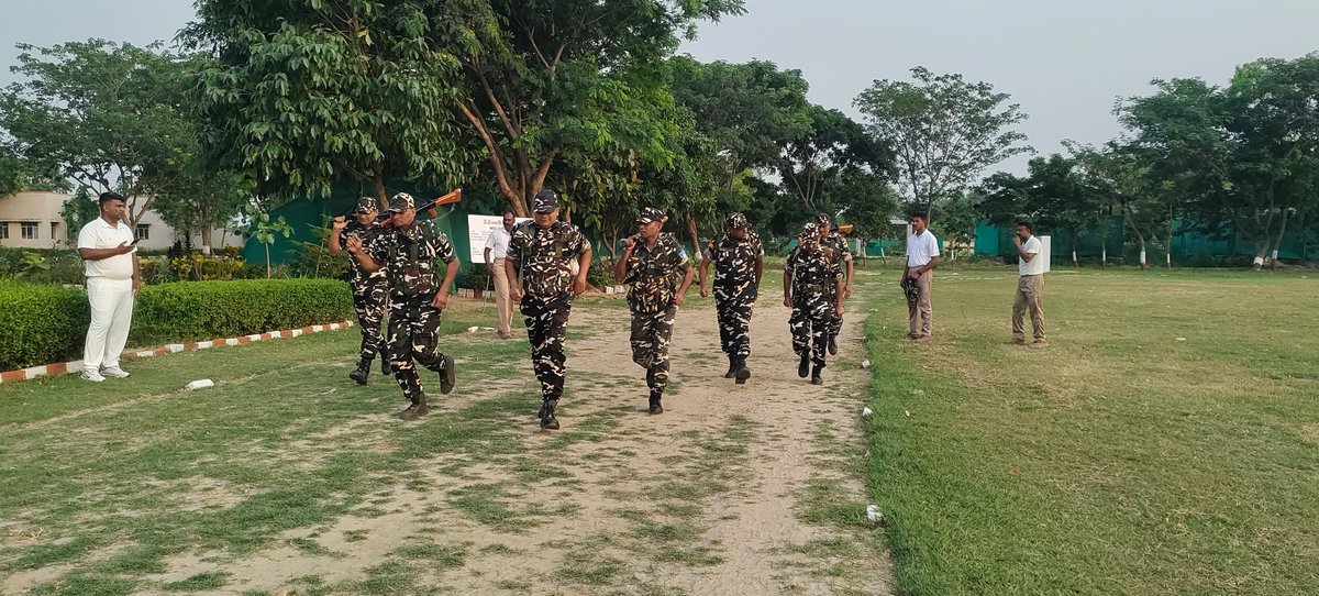 9BnSSB_INDIA's tweet photo. वाहिनी मुख्यालय बलरामपुर में जवानों द्वारा BPET में उत्कृष्ट प्रदर्शन करते हुए शारीरिक दक्षता एवं अनुशासन का परिचय दिया।
#SSB_INDIA #SSBFTRLUCKNOW #SSBSHQGKP #BPET #FitnessFirst #PhysicalFitness #FitForce #OperationalReadiness #DedicatedForce #TrainingExcellence https://t.co/hx8JGbcrmH