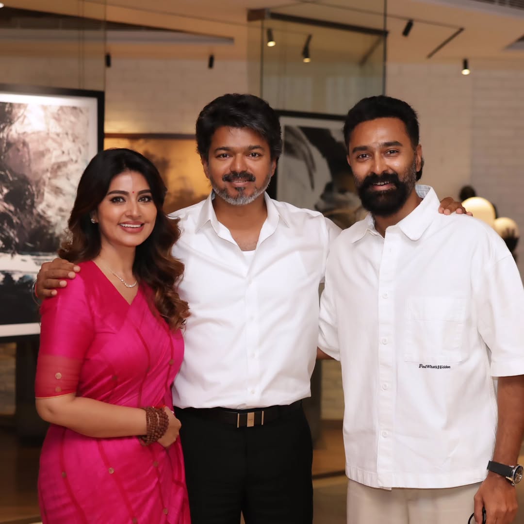 ActorVijayFP's tweet photo. Actor #Prasanna &amp; Actress #Sneha met #CMJosephVijay recently 📸 https://t.co/c7MzHZ882I